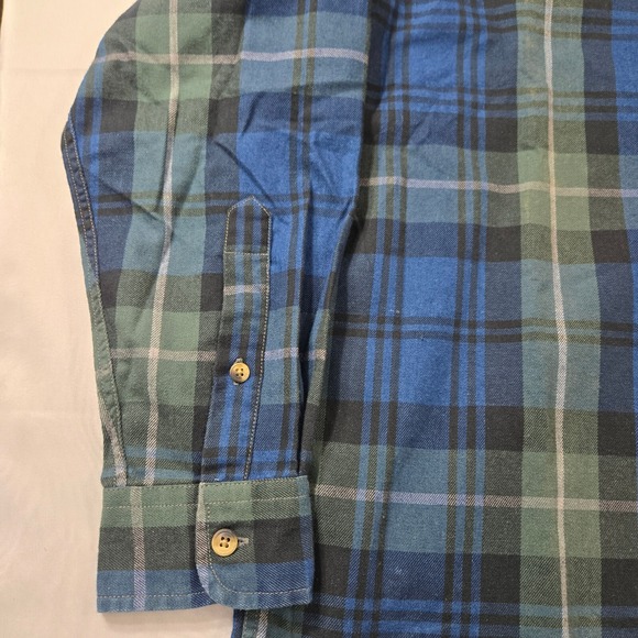 Nautica True Black & Blue Plaid Button Down Flannel Shirt Mens Size M/M NWT - Picture 2 of 13